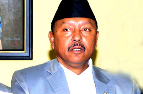 Dipak-Giri-Minister-1 मुलुकलाई आन्दोलन होइन समृद्धि चाहिएको छ : नेता गिरी