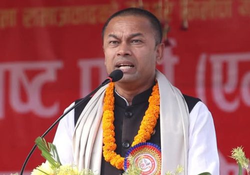 सर्वोच्चको परमादेशपछि मधेसका मुख्यमन्त्री यादव कानुनी परामर्शमा