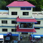 मकवानपुरमा प्रहरीमाथि आक्रमण, आत्मरक्षाका लागि गोली चलाउँदा एकजना घाइते